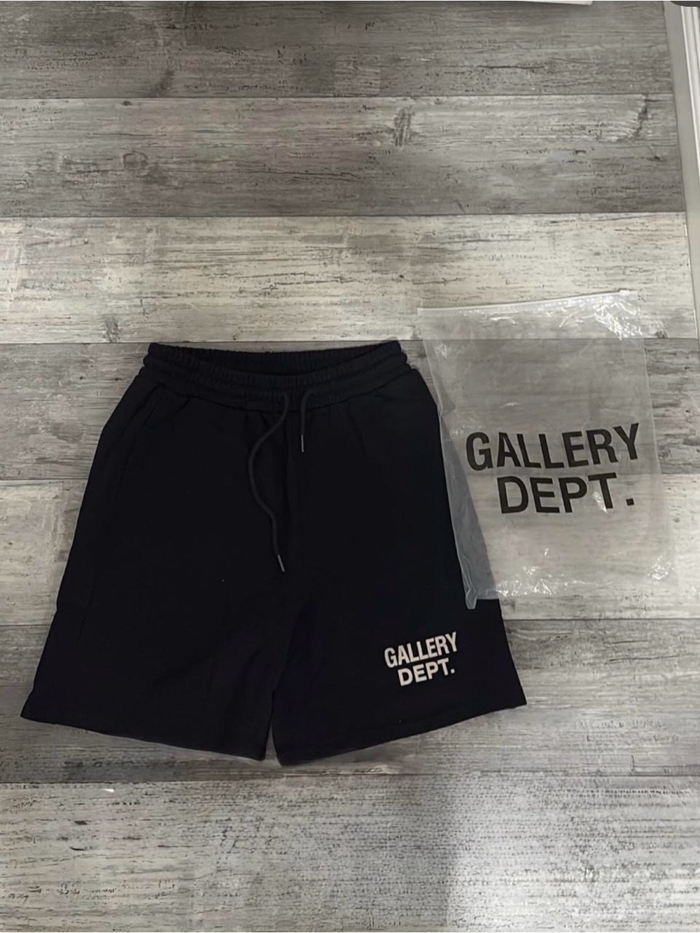 Gallery Dept Black Men’s Logo Drawstring Athletic Shorts